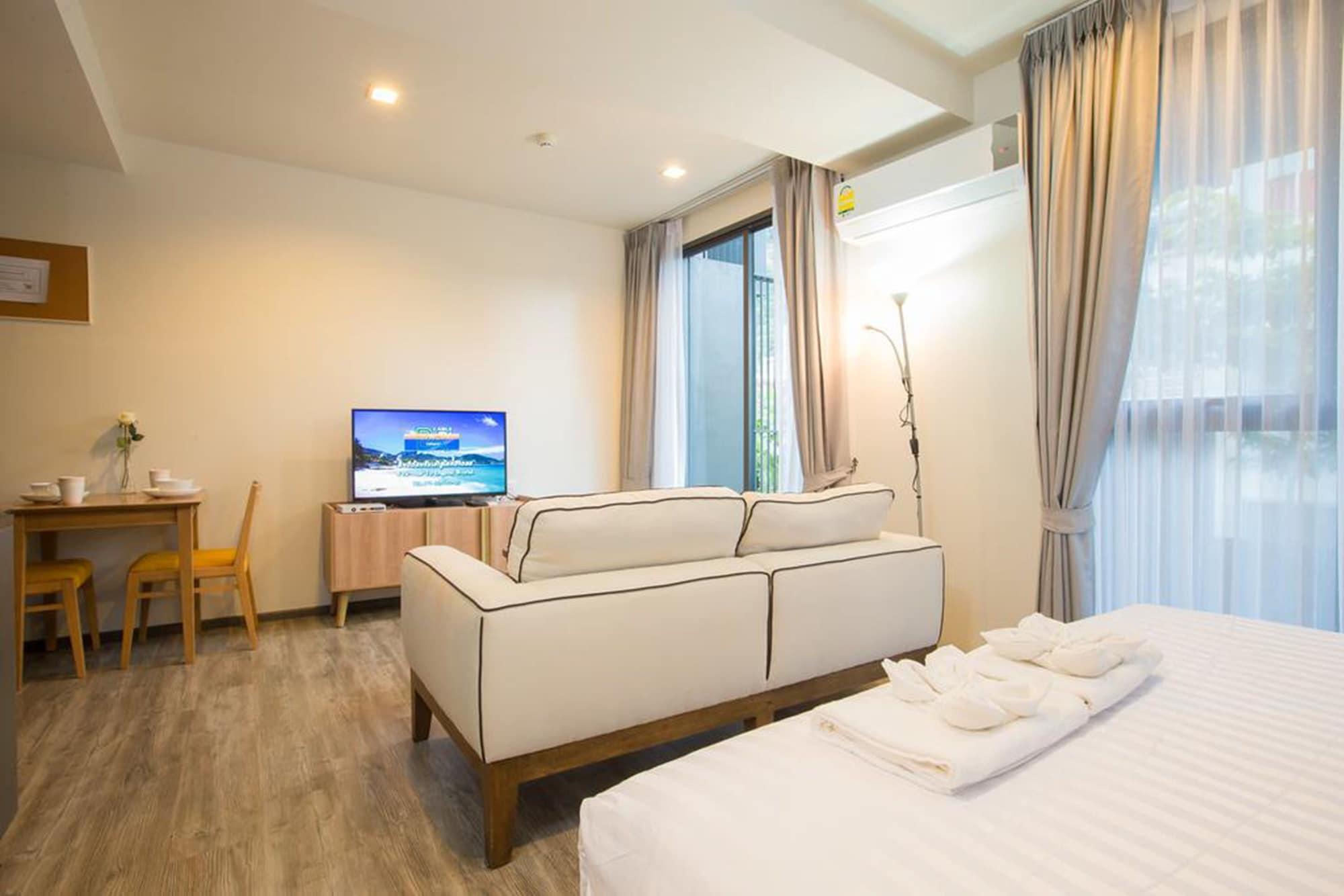 The Deck Condo Patong By Vip Dış mekan fotoğraf