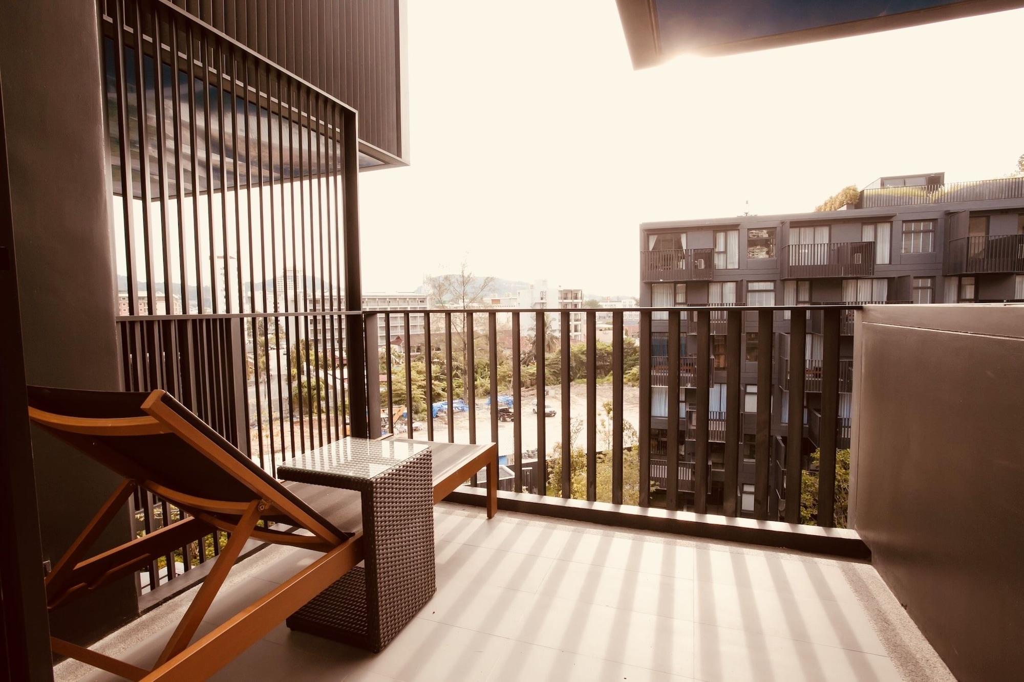 The Deck Condo Patong By Vip Dış mekan fotoğraf